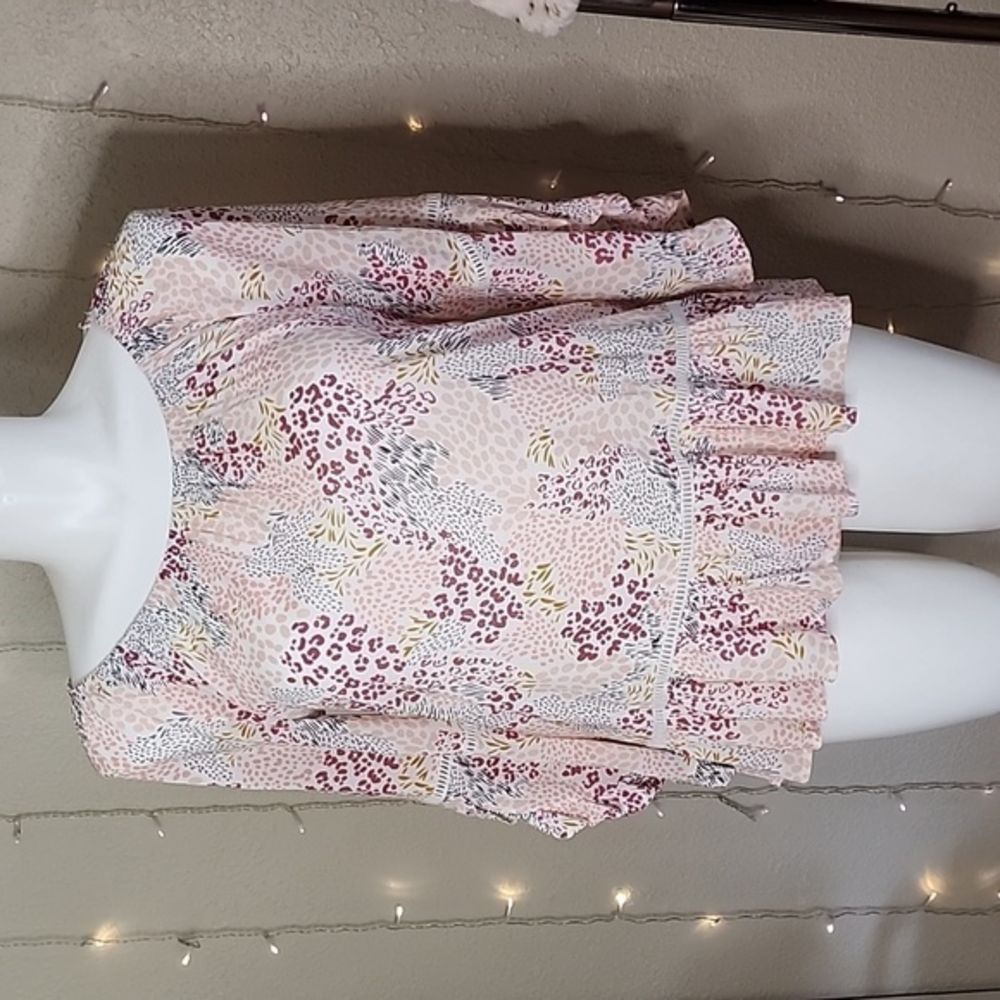 Fever‎ peasant styled blouse size medium